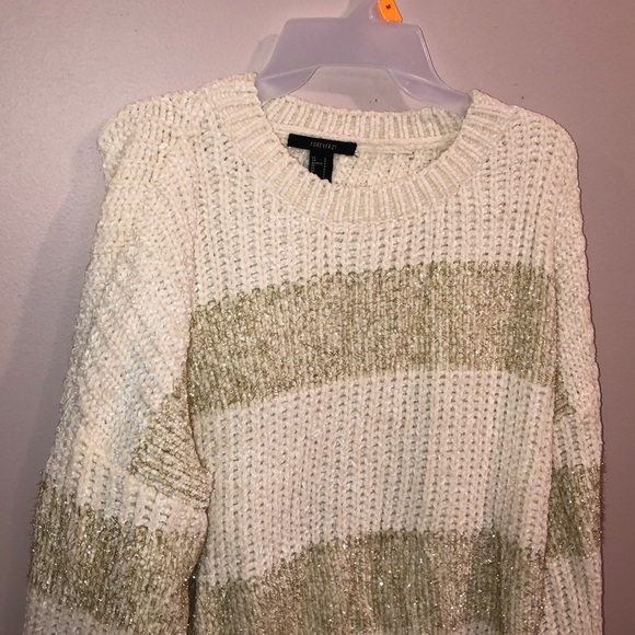 FOREVER 21 sweater - Picture 4 of 6